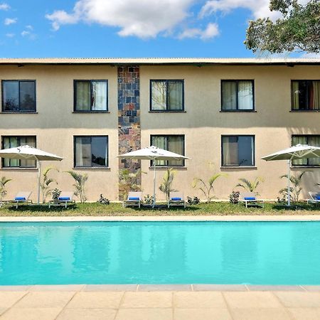 Protea Hotel By Marriott Ndola Exteriör bild