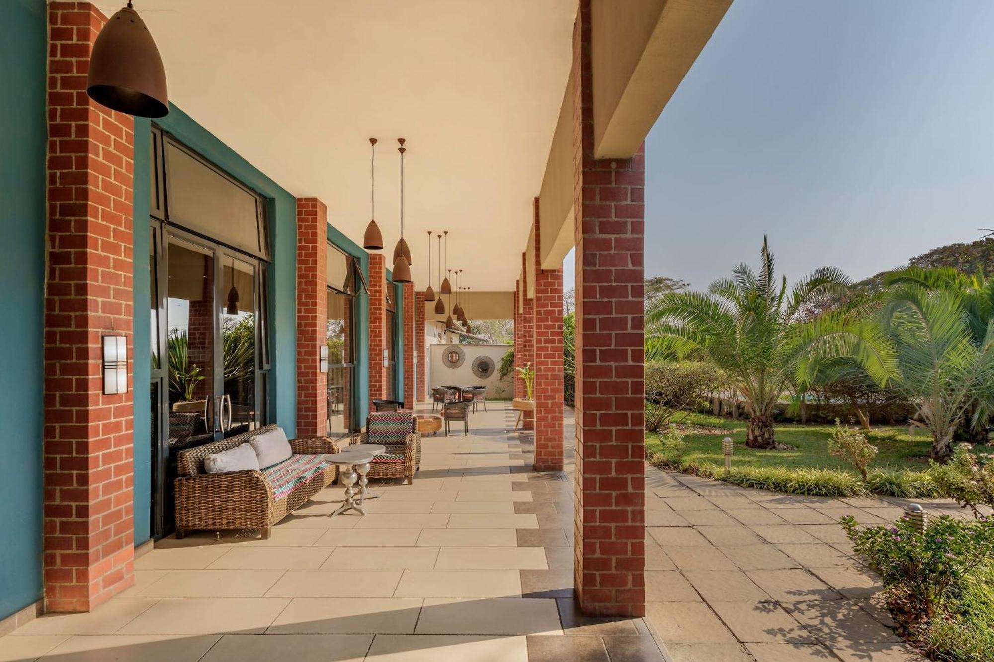 Protea Hotel By Marriott Ndola Exteriör bild