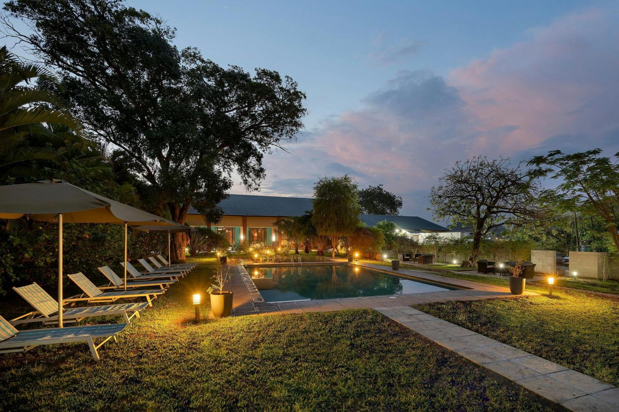 Protea Hotel By Marriott Ndola Exteriör bild