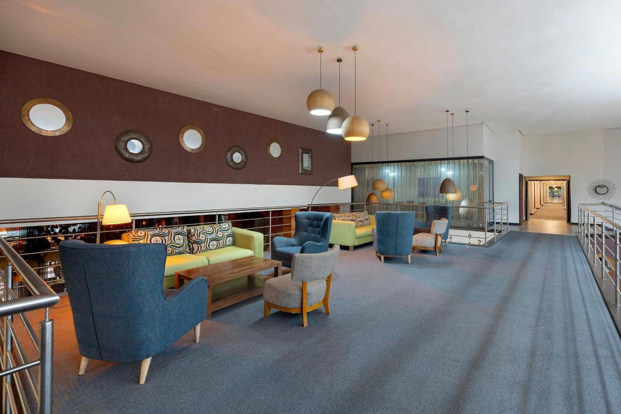 Protea Hotel By Marriott Ndola Exteriör bild